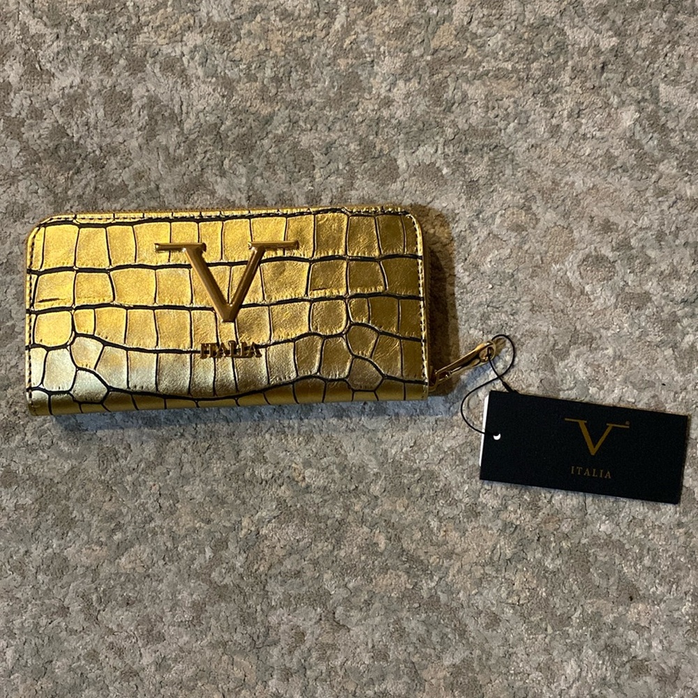 V Italia wallet